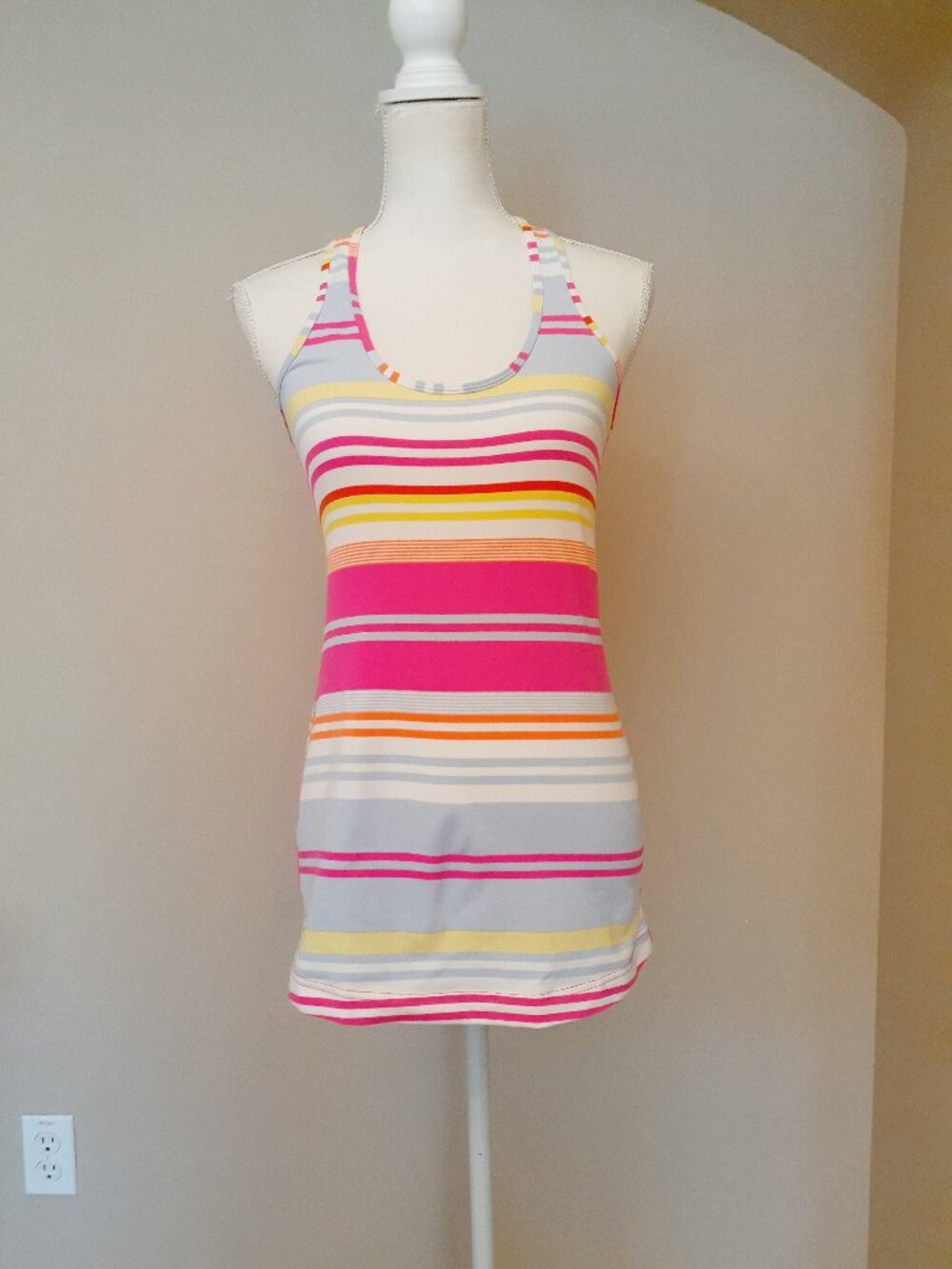 Lululemon Cool Racerback Tank - Picture 4 of 12